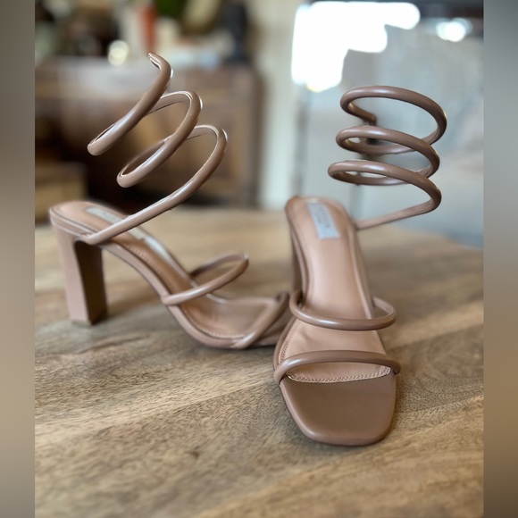 Womens Steve New York Heels Size 9 Wrap Around Ankle - Picture 3 of 9